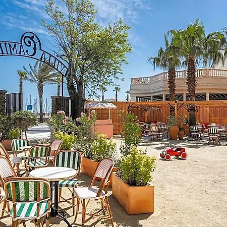 Camille & Hotel Canet-en-Roussillon